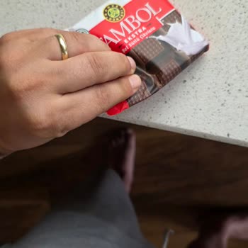 Siparişte Eksik Ürünler Ve Canlı Müşteri Teması Yok