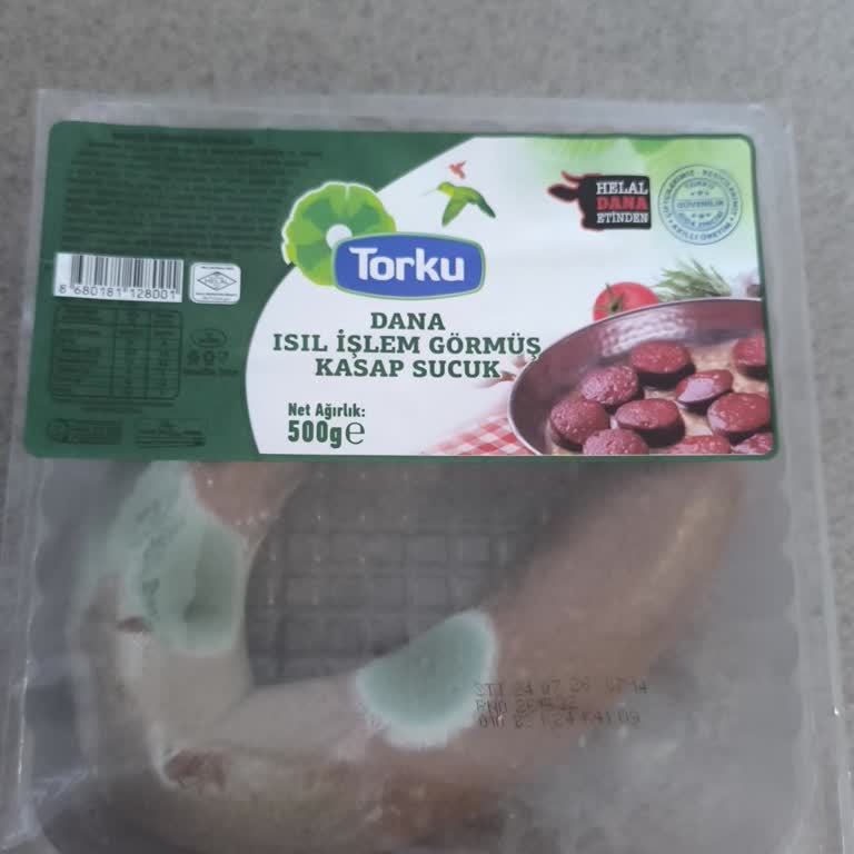 Torku Sucuk Açılmamasına Rağmen Küflendi