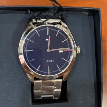 Tommy Hilfiger Saatinde Takvim Deformasyonu Ve Ayar Sorunu Hemen Değişim Talebi