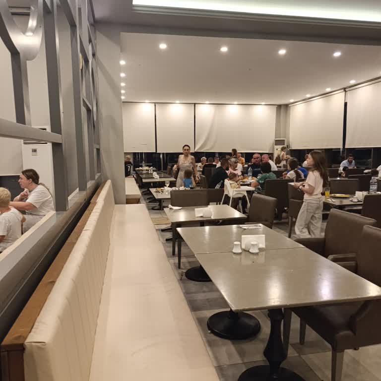 Alacarte Yemek Ve Hamam Hizmetleri Sunulmadı Yönetim Çözüm Üretmedi