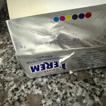 Ülker Teremyağ Klasik Pakette Bulunan Sinek Hijyen İhlali