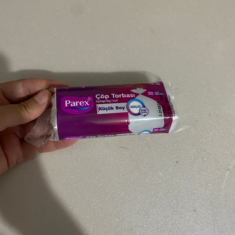 Parex Çöp Poşetinde Parfüm Bilgisinin Eksikliği