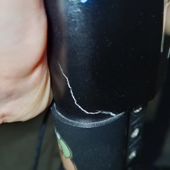 Onvo Scooter Katlama Tutma Bölümünde Derin Çatlak Ve Garanti Talebi