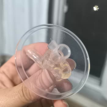 Küflü Pipet Nedeniyle Kullanılamaz Termos Ve Yedek Parça Eksikliği