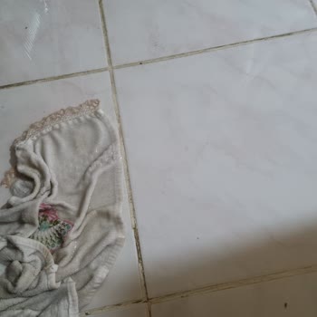 Kırık Cam Damacana Teslimi Sonrası Su Sızıntısı Ve Ev Hasarı