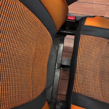 Kopuk Koltukta 17 Saatlik Yolculukta Müşteri Mağduriyeti Ve İade Talebi