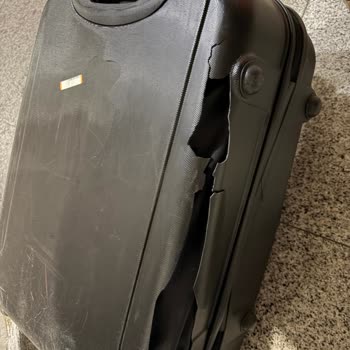 Sunexpress Uçuşunda Bavulum Ağır Hasar Gördü Ve Sorumluluk Alınmadı