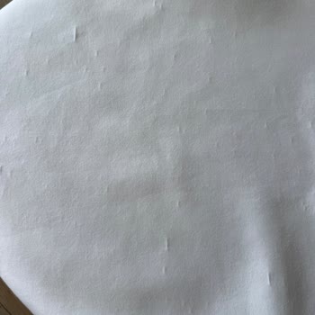 Nike Tişört İp Çekmesiyle Bozuldu, Fiyatına Göre Kabul Edilemez