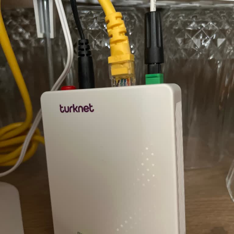 TurkNet Ev İnternetinde Sürekli Kesintiler Ve Çözüm Sağlanamaması