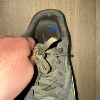 Skechers Ayakkabısının İç Astarı Erken Yırtıldı, Şikayet Reddedildi