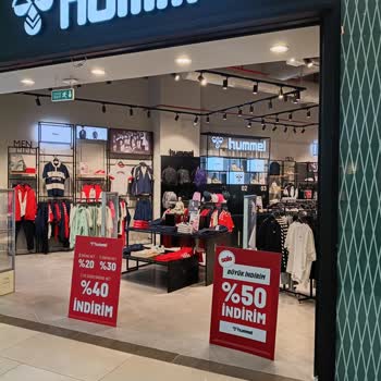 Hummel Ayakkabısının Kısa Sürede Delinmesi Ve Kullanıcı Hatası İddiası