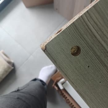 Kırık Ve Ağır Dolap İçin Evde Koli Sorunu Ve İade Talebi