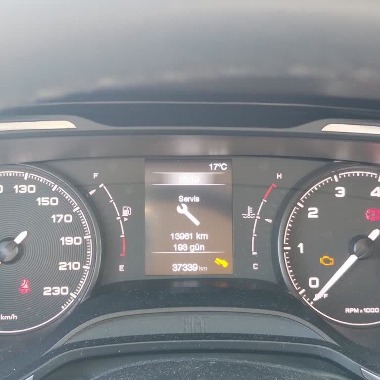 Fiat Egea Cross Bakım Uyarısı 20.000 Kilometre Görüyor, Gerçek Bakım Aralığı 10.000 Kilometre