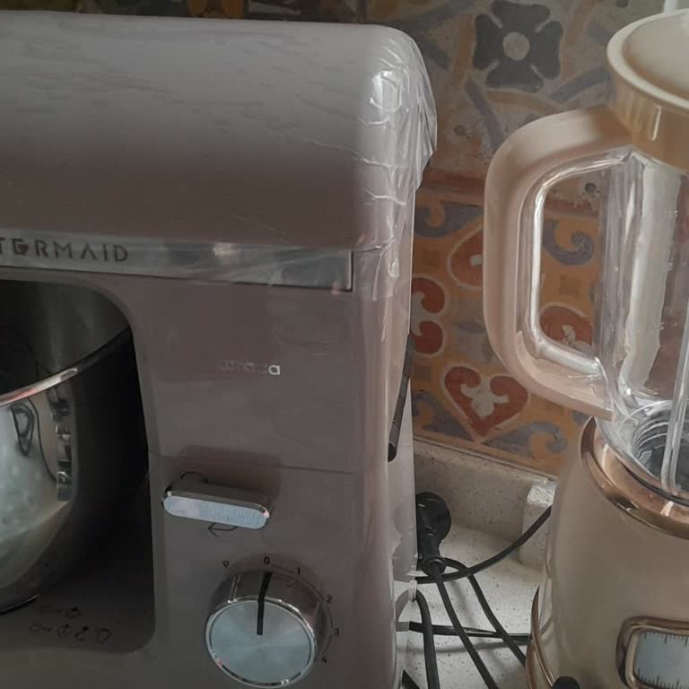 Karaca Züccaciye Seçtiğimiz Renkle Uyuşmayan Bambaşka Bir Renkteydi