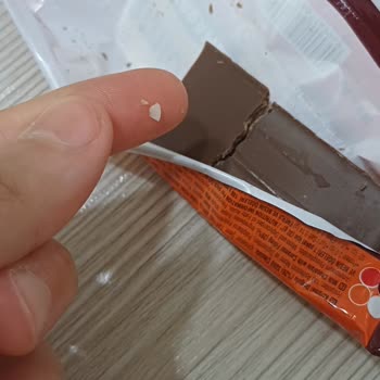 Çikolatada Taş Gibi Sert Yabancı Madde Ve Tekrarlanan Kalite Sorunları