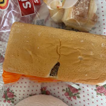 UNO Sandviç Ekmeğinde Oduna Benzer Sert Yabancı Madde Bulundu