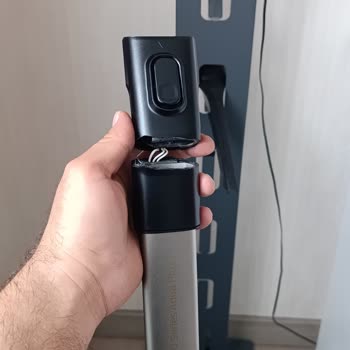 Philips Kablosuz Süpürge Motor Parçası Kırıldı Ve Garanti İstiyorum