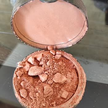 Kırık Note Baked Blusher 02 Ve Yetersiz Paketleme