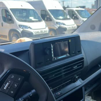 Yanlış Donanım Bilgilendirmesi Ve Tehditkar Yaklaşım Karşısında Araç Değişimi Ve İade Talebi