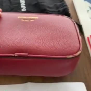 Emporio Armani Ayıplı Çantayı Kabul Etmiyor