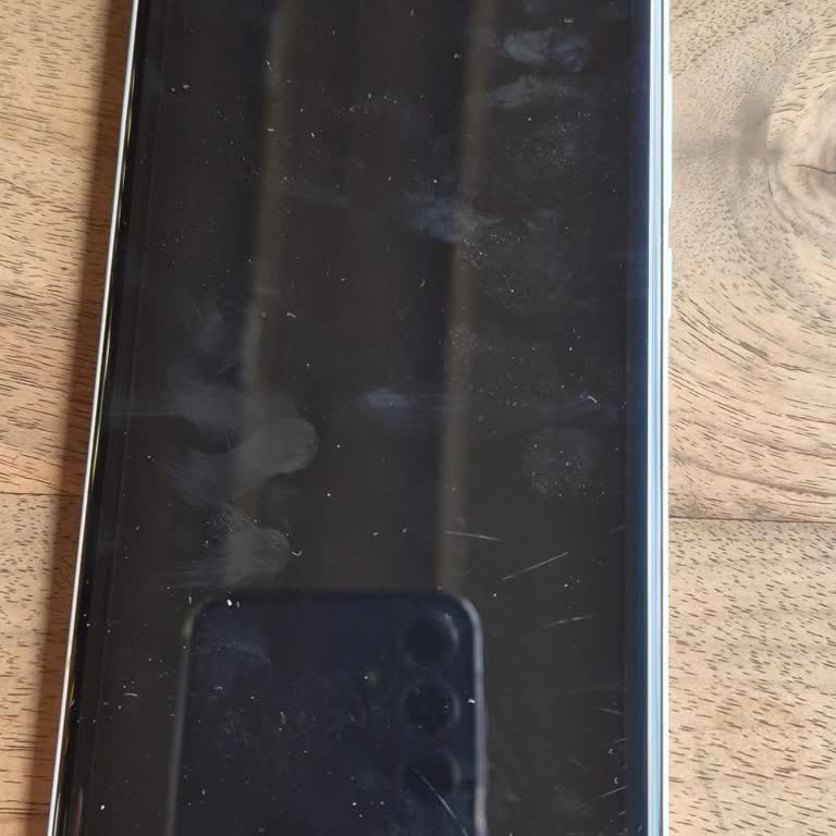 Tecno Spark Km7k Telefonun Kırılmaz Dediği Camı İlk Düşmede Kırıldı