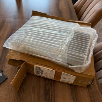 Orijinal Kutu Ve Köpük Olmadan Geri Gönderildi