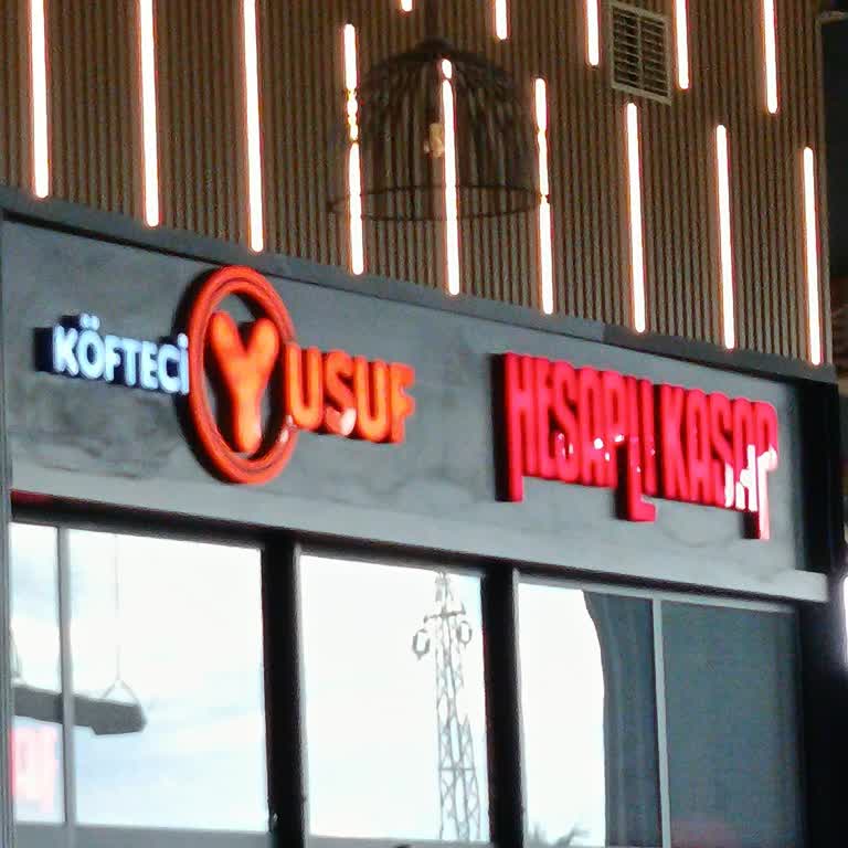 Muğla Rüya 48 AVM Köfteci Yusuf Şubesinde Personel İlgisizliği Ve Yönetici Eksikliği