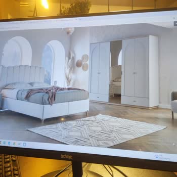 Komodinlerin Teslim Edilmemesi Ve Yanıltıcı Satış İddiaları