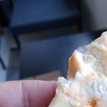 Pişmemiş Pizza Ve Müşteri Hizmetine Ulaşılamaması