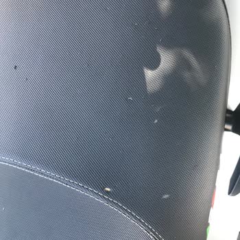 Arora Motor Yırtık Durumdaki Koltuğu Kabul Etmiyor