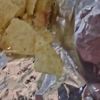 Lays, Yoğurt Ve Mevsim Yeşillikli Cipsin İçinden Çıkan Böcek