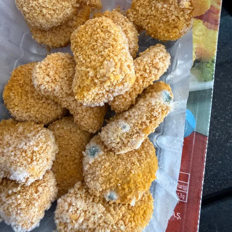 A101 Şile Şubesinde Küflü Nugget Satışı Sağlık Ve Hijyen Tehlikesi
