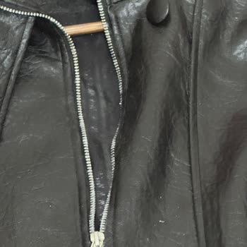 Defolu Deri Ceket Ve İade Yok Bilgisi Tüketici Haklarını İhlal Ediyor