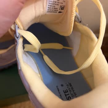 Lacoste Ürününde Yanlış Numara Etiketi Ve Değişim İsteği