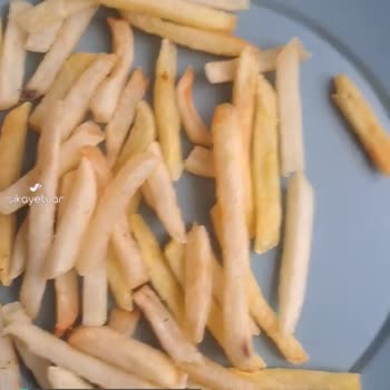Popeyes Patates Kızartmasının İçinden Kıl Çıktı