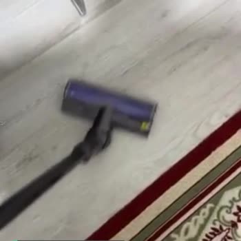 Dyson Başlık Gürültülü Çalışıyor