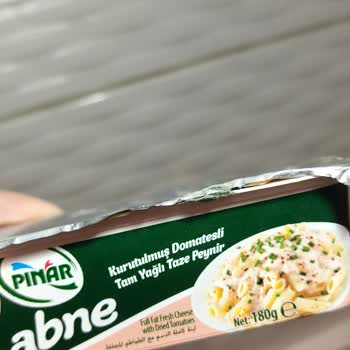 Pınar Kuru Domatesli Peynirde Son Tüketim Tarihi Geçmemiş Küf
