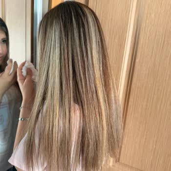 İstediğim Işıltı Yerine Ombre Yapıldı Ve Saygısız Muamele Nedeniyle Ücret İadesi Talep Ediyorum