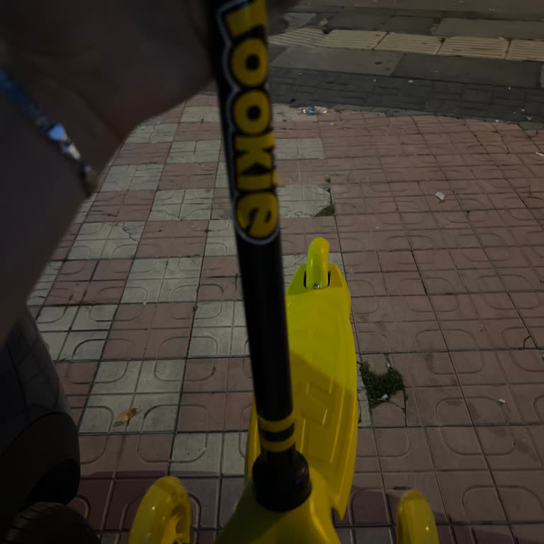 Kusurlu Çocuk Scooter'ı Kutu Olmadan İade Reddi