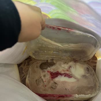 Bursa Zafer Plaza Kahve Dünyası’nda Dondurma Paketleme Hatası Ve Müşteri Mağduriyeti