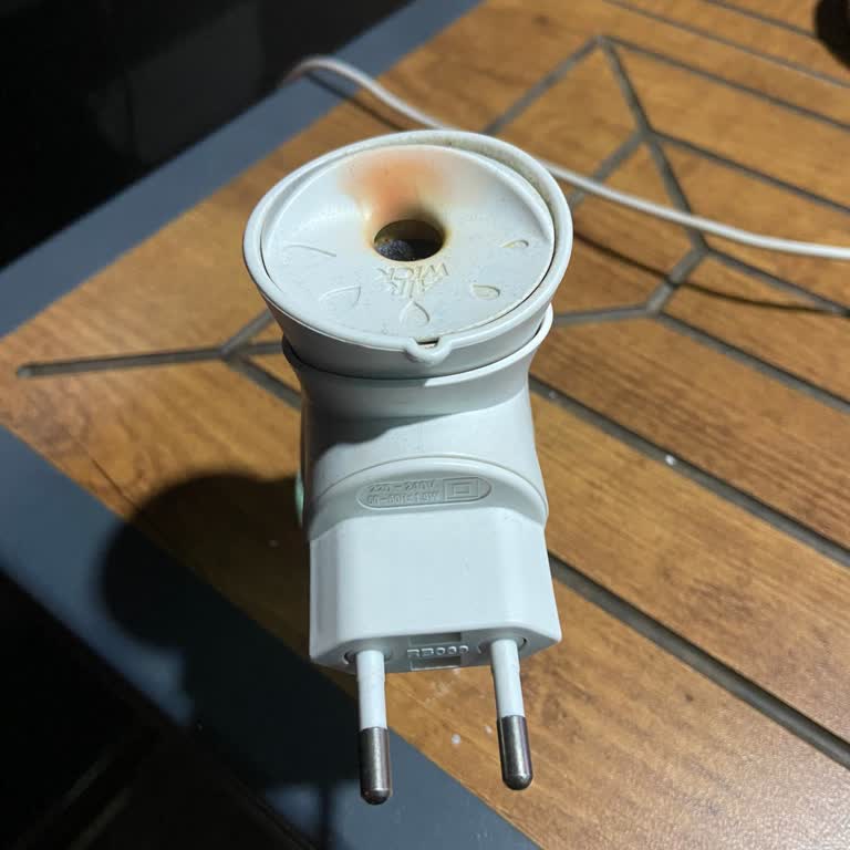 Air Wick Koku Şişelerinde Performans Düşüşü Ve 100 Gün Reklamı Gerçeği Yansıtmıyor