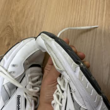 Ayakkabım Kısa Sürede Açıldı Ve Yırtıldı, Değişim Talebim Reddedildi