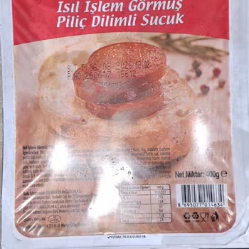 BİM Yabancı Madde Ve Renk Değişikliğiyle Tombik Piliç Dilim Sucukta Güvenlik Endişesi