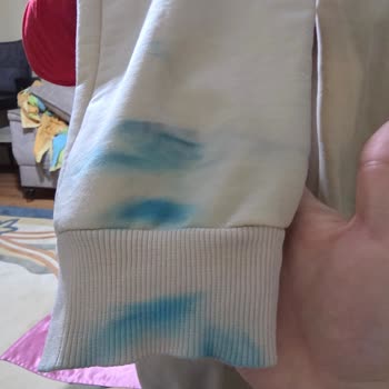 Yağmurda Boyası Akan Lufian Sneaker İçin İade Talebi