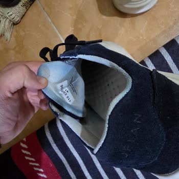 Yağmurda Boyası Akan Lufian Sneaker İçin İade Talebi