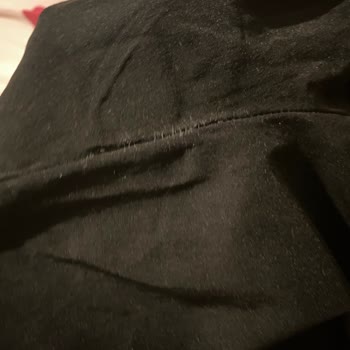 Fiyat Etiketi Uyumsuzluğu Ve Defolu 900 TL’lik Pantolon