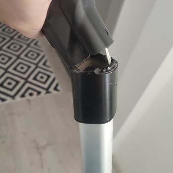 Philips XC7043 Süpürge Borusu Kırıldı, Garanti Değişim Talebi