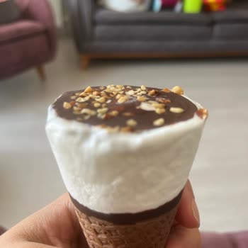 Cornetto Karamelli Çikolata Kaplaması İncelmesi Tüketiciyi Hayal Kırıklığına Soktu
