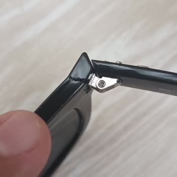 Rayban Güneş Gözlüğünün Kendi Kendine Kırılması Ve Garanti Kapsamında İade Talebi
