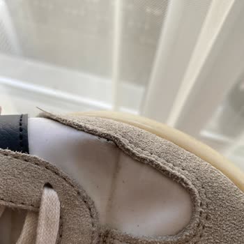 Adidas Barreda Ayakkabısında Üretim Hatası Ve Değişim Talebi